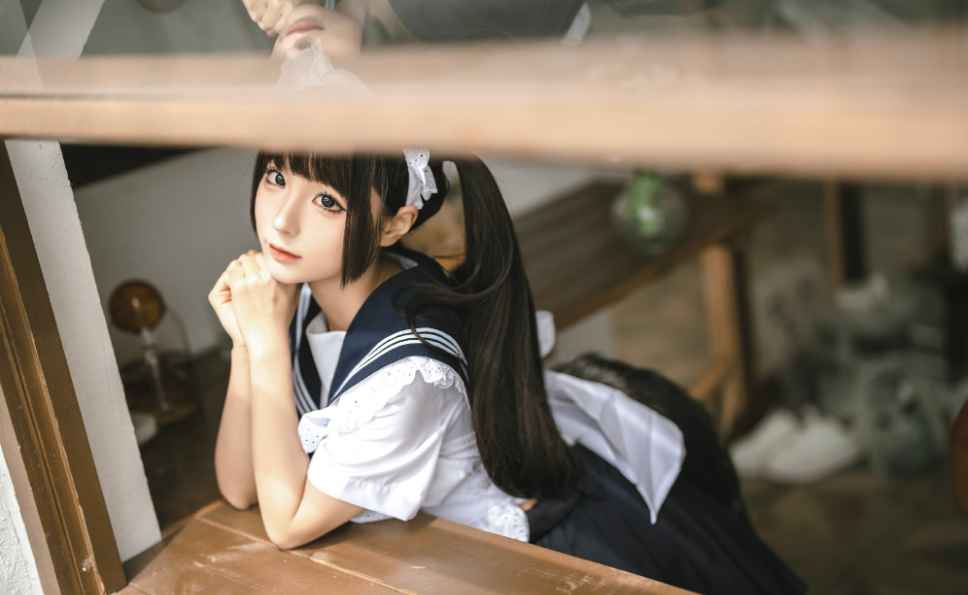 蠢沫沫创可贴,赏颜照片细看才有宝藏